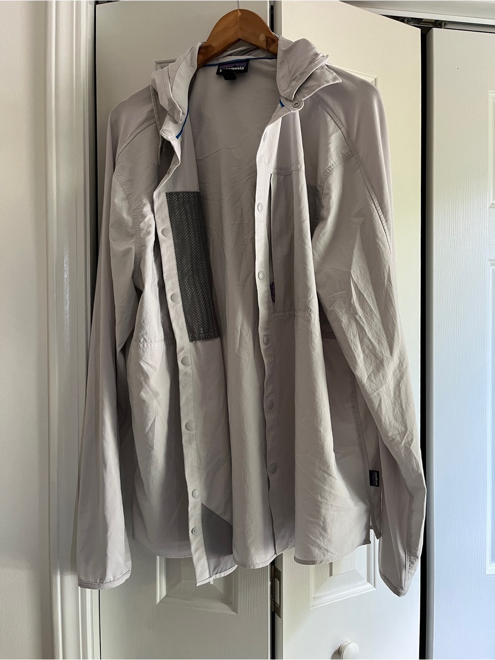Patagonia Light Gray Hooded Shirt Jacket